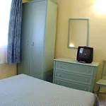 Aparthotel Palm Village 3*