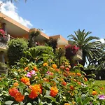 Palm Village Aparthotel 3*