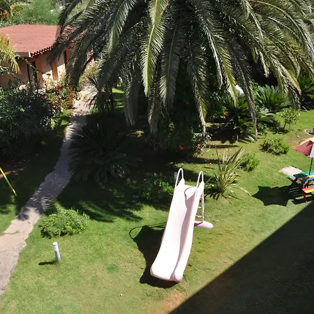 Palm Village 3* Вилласимиус