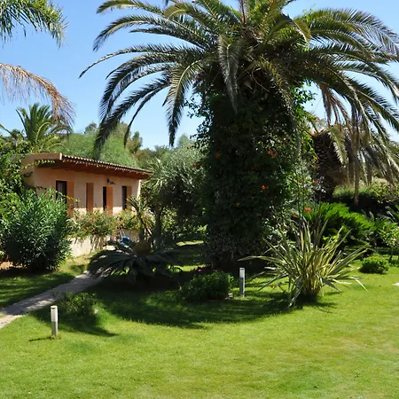 Palm Village 3* Вилласимиус