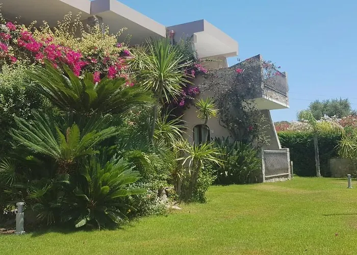 Palm Village Aparthotel